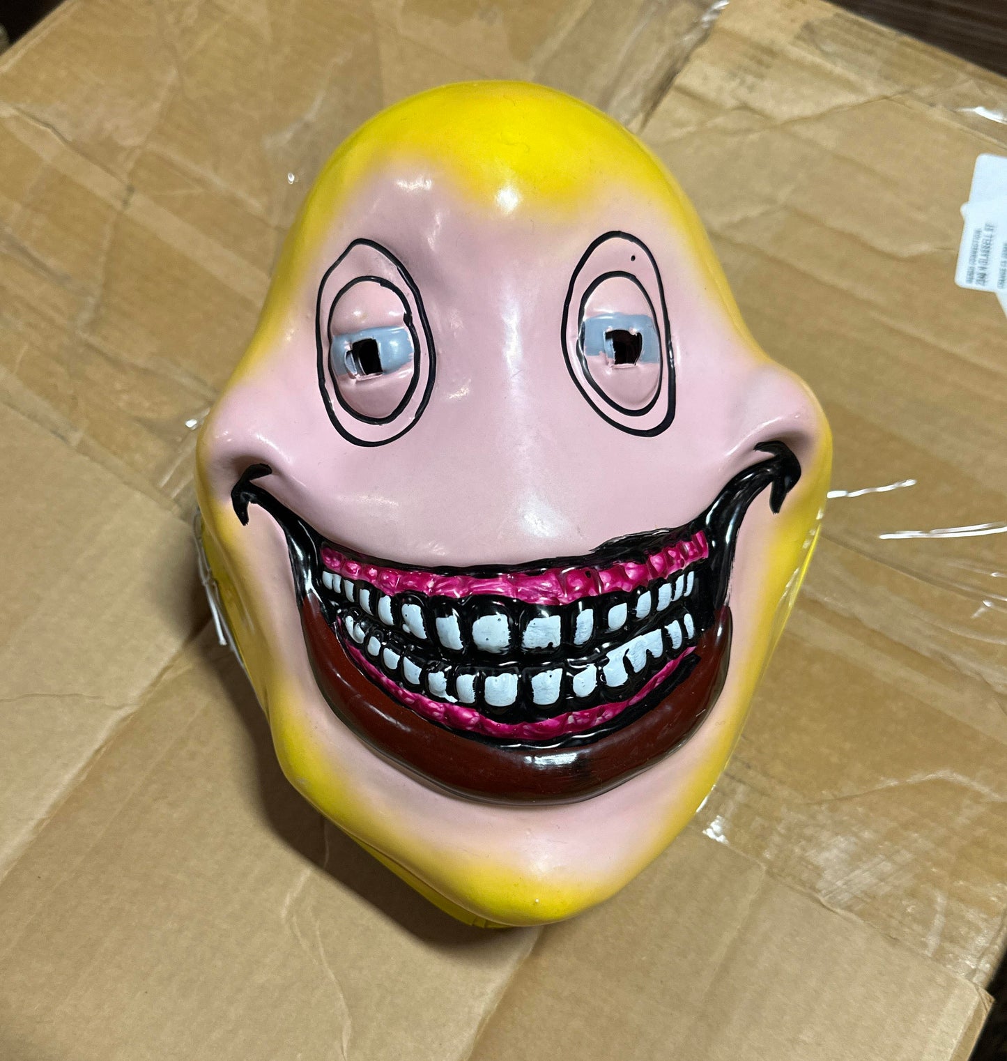 Chuckles Mask